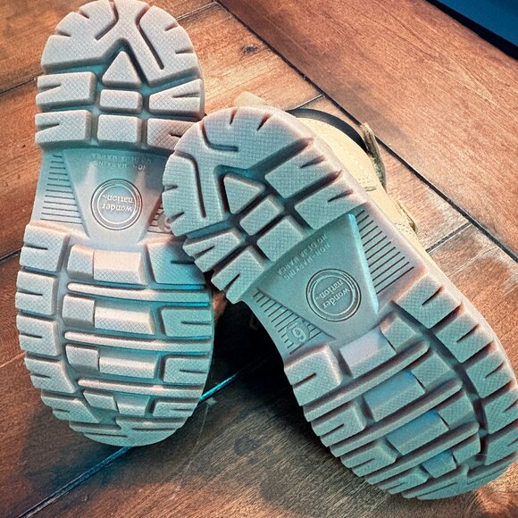 Wonder Nation Tucker Boot – Kids Size 6 – Wheat Color - Picture 5 of 6